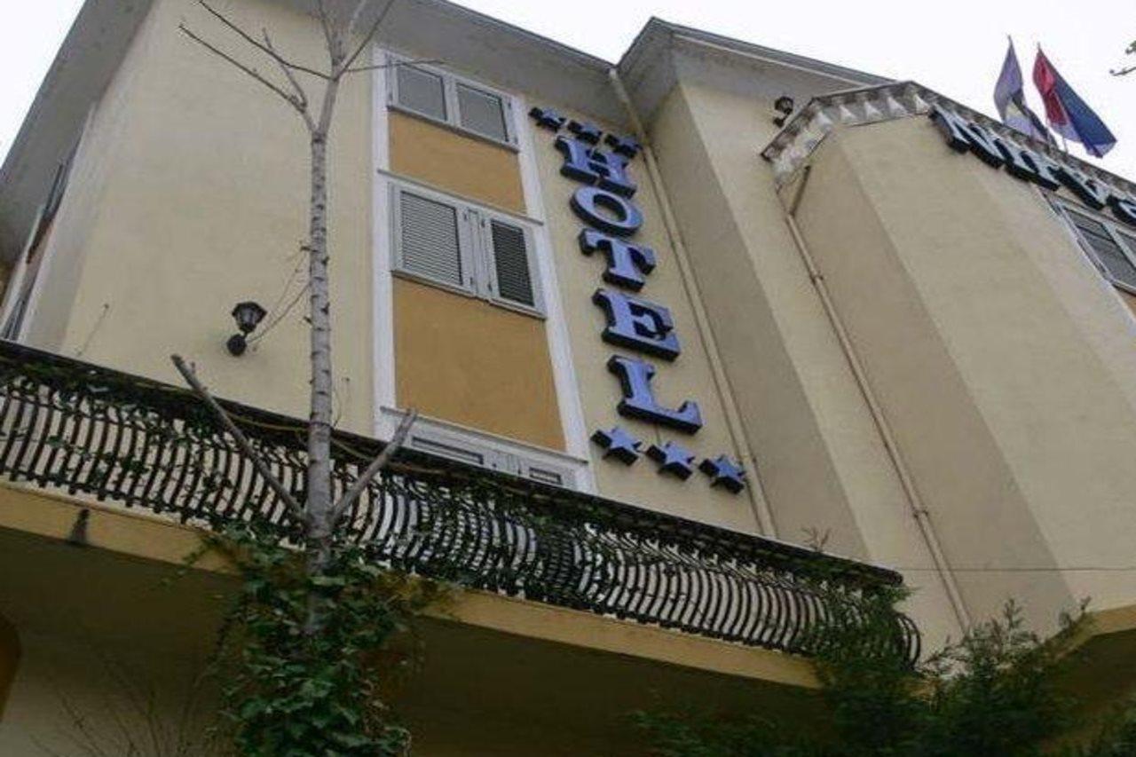 Art Hotel Nirvana ติรานา ภายนอก รูปภาพ